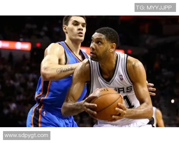 约纳斯瓦兰丘纳斯的篮球之路与职业生涯的精彩瞬间分析