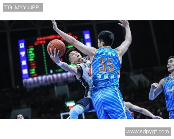 辽宁与新疆半决赛对决分析及双方战术策略探讨